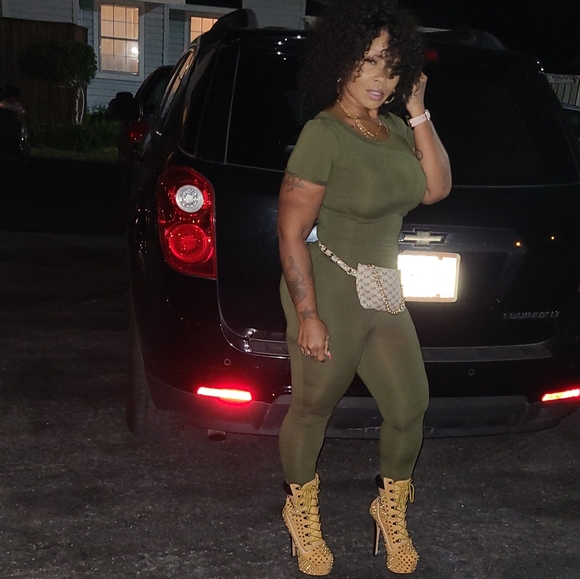 Meet your Posher, Rakeida - Picture 1 of 1